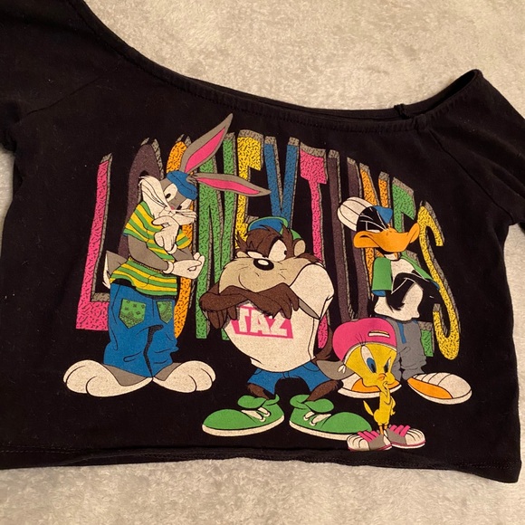 Looney Toons Vintage Crop Top - Picture 3 of 5